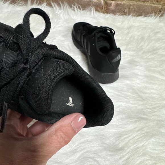 Adidas Kids Black Sneaker Size 13.5 - Picture 7 of 7